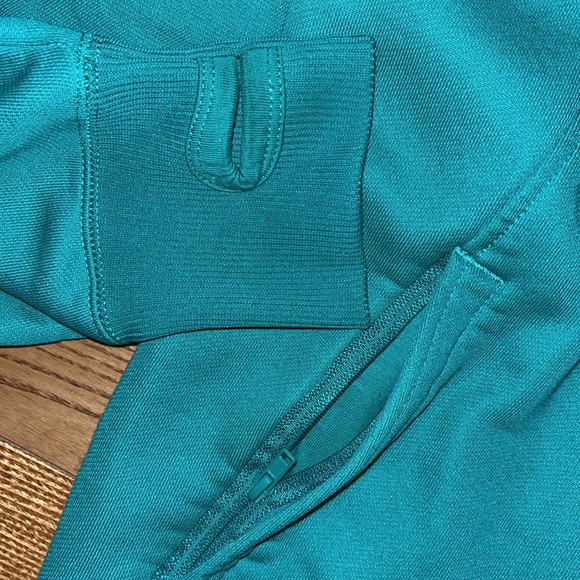 Vintage Oakley zip up sweater - Picture 4 of 5